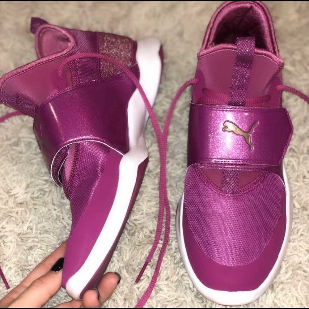 Women’s Puma Sneakers